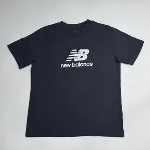 New Balance Men’s Black T-shirt Size M